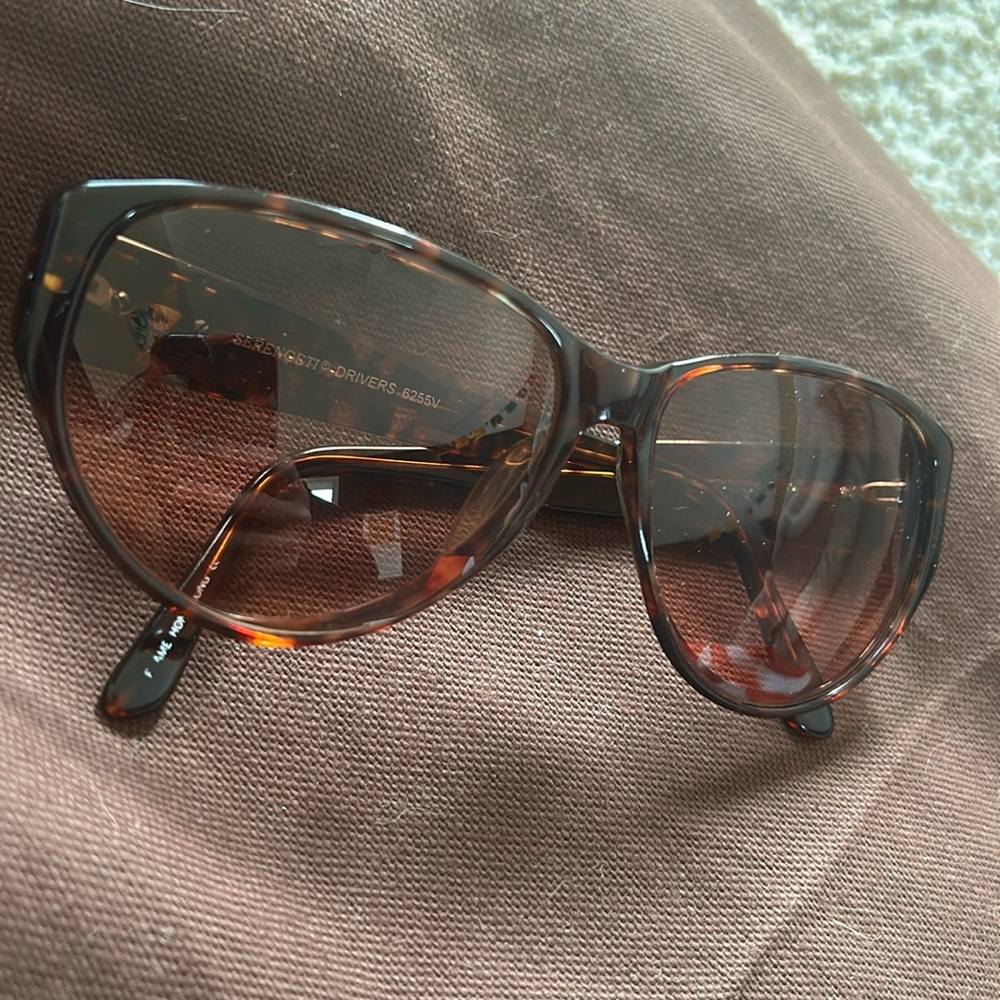 Serengeti Sunglasses 6255R Drivers brown pre-owned